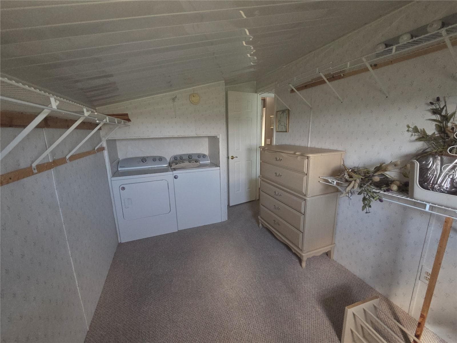 Manufactured Home at 70 STRAPHMORE DR, HAINES CITY, photo 53 of 94