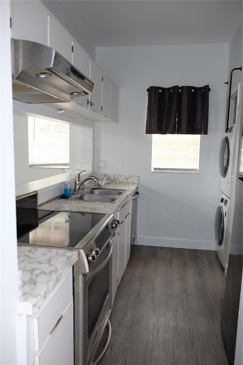 Condominium at 3015 W CLEVELAND ST #J, TAMPA, photo 9 of 19