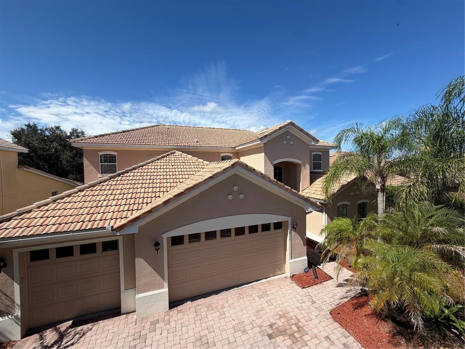 Single Family Residence at 3811 EAGLE ISLES CIR, KISSIMMEE, photo 2 of 55