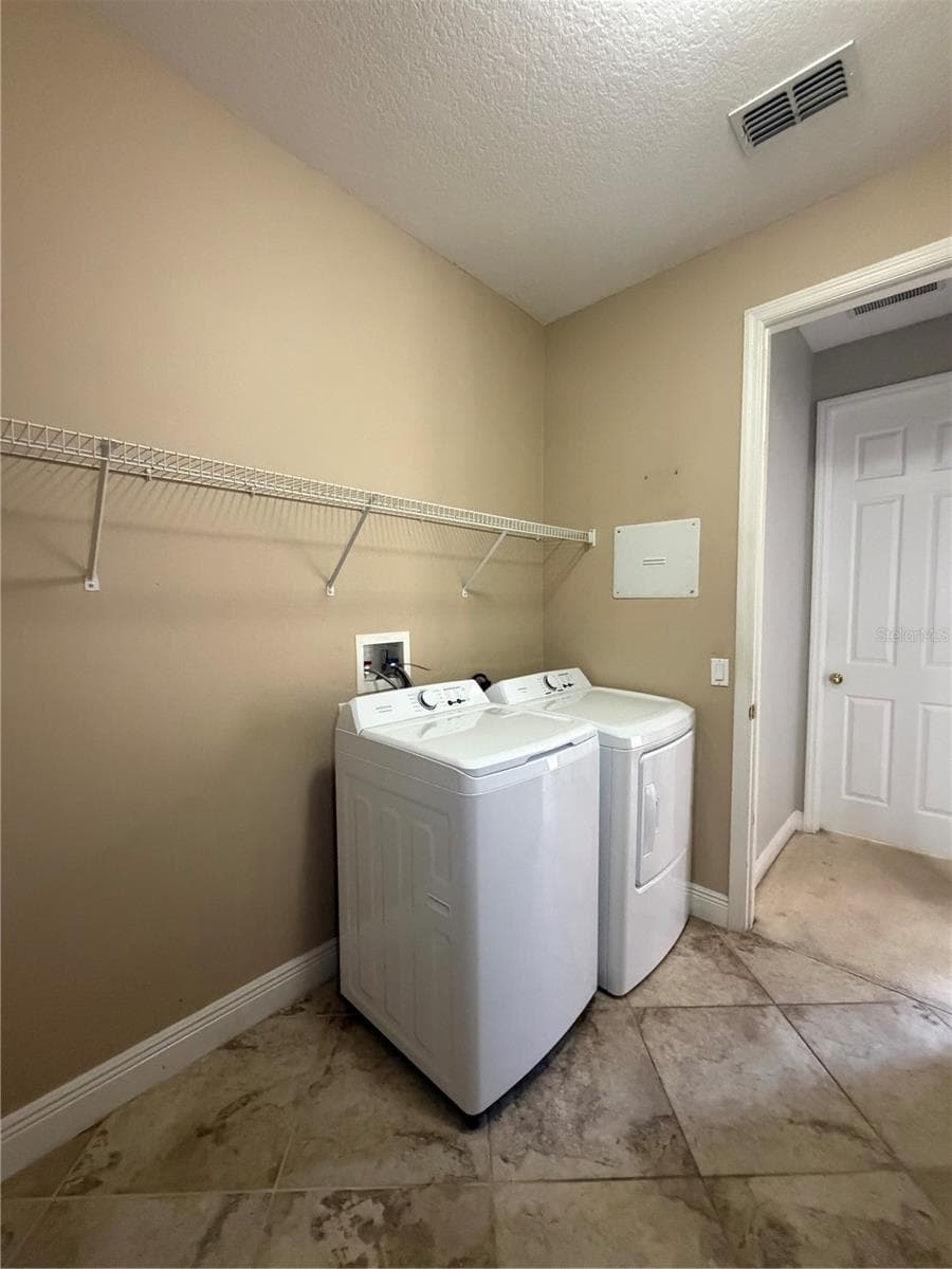 Single Family Residence at 3811 EAGLE ISLES CIR, KISSIMMEE, photo 23 of 55