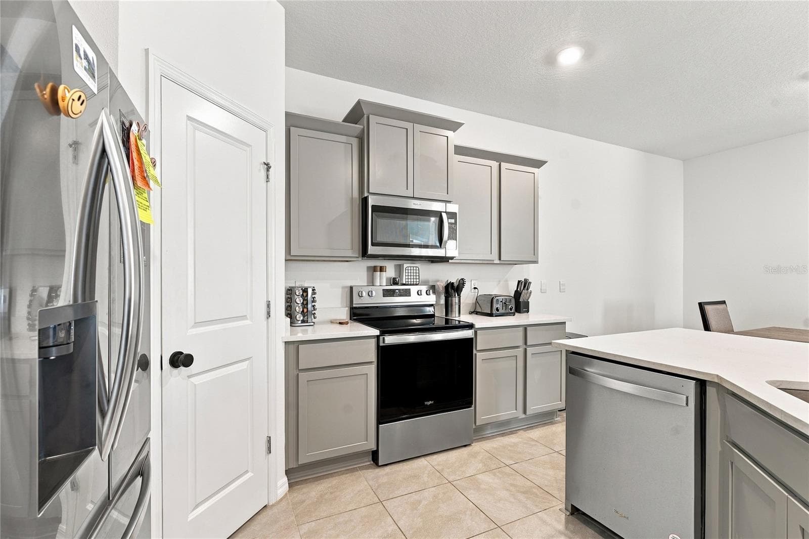 Villa at 8514 BOLD CYPRESS LN, WESLEY CHAPEL, photo 15 of 48