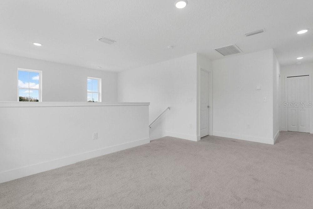 Single Family Residence at 118 ELENA LAVIN CIR, ORLANDO, photo 17 of 30