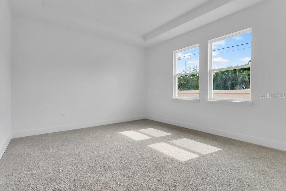 Single Family Residence at 118 ELENA LAVIN CIR, ORLANDO, photo 18 of 30