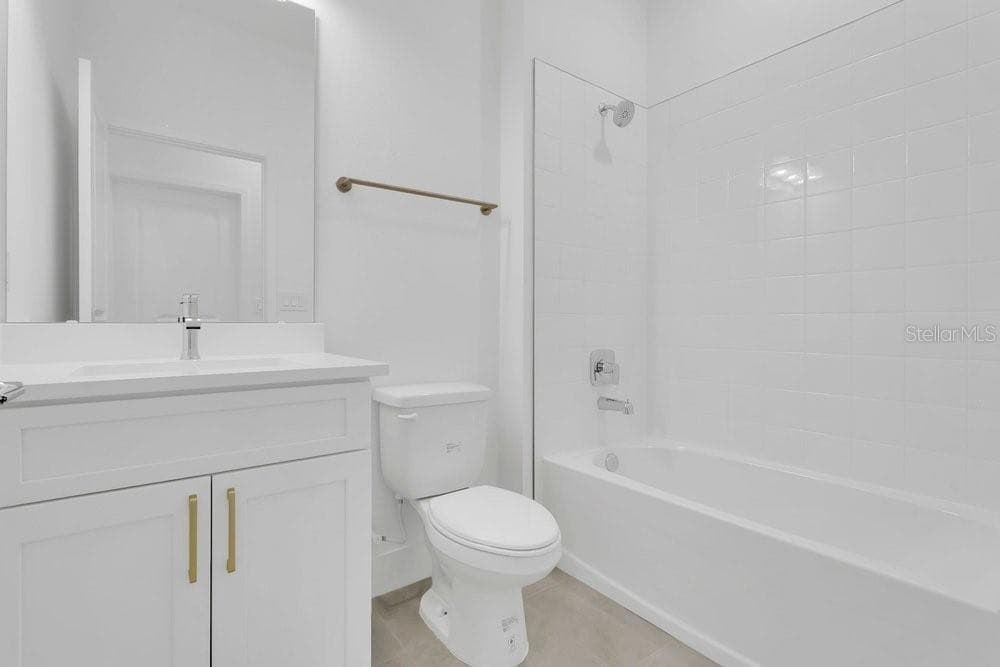 Single Family Residence at 118 ELENA LAVIN CIR, ORLANDO, photo 23 of 30
