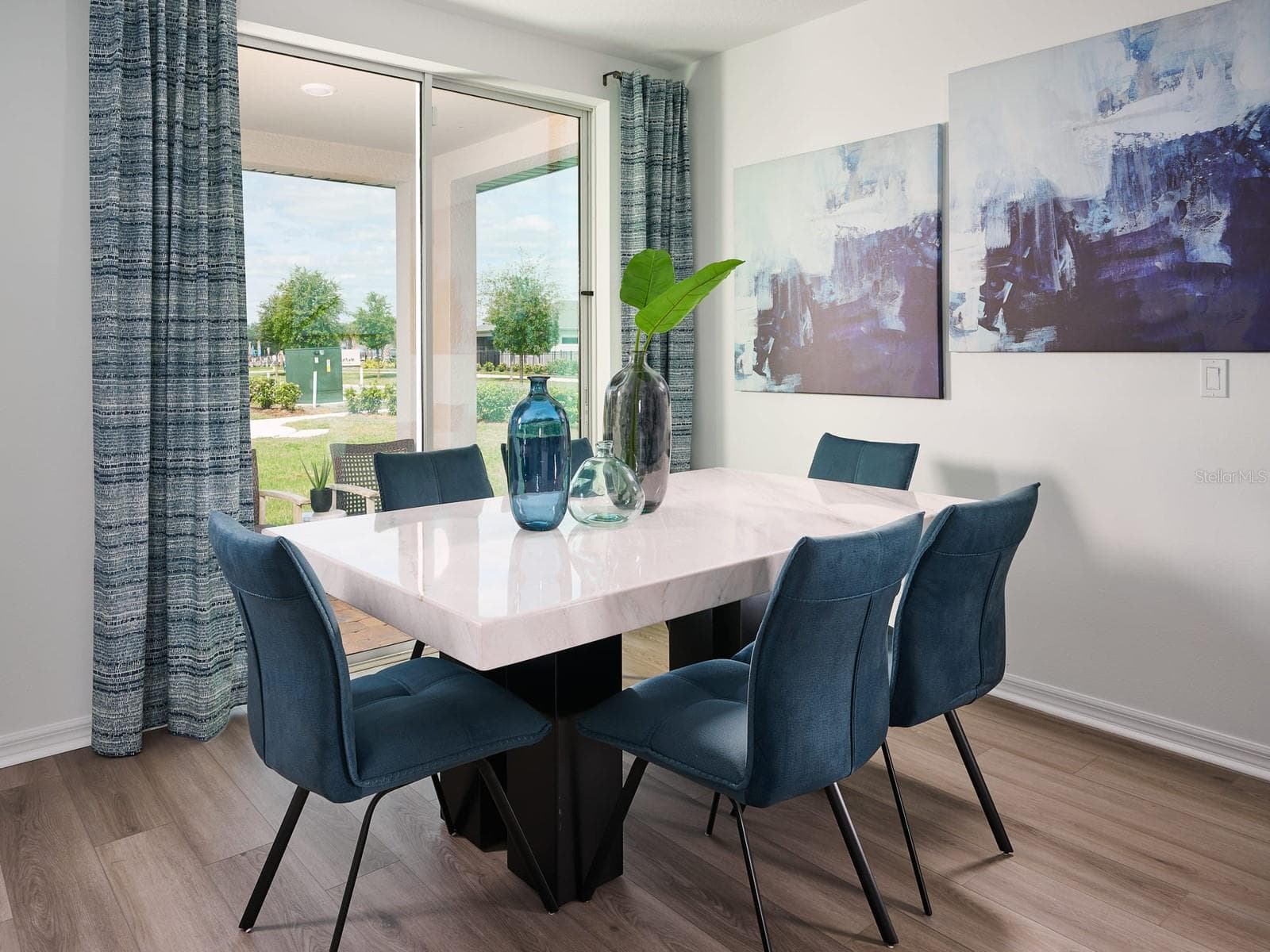 Photo is not of the actual home, but is an inspirational photo of builder’s model home and may depict options, furnishings, and/or decorator features that are not included. - 31364 MALBEC DR, BROOKSVILLE