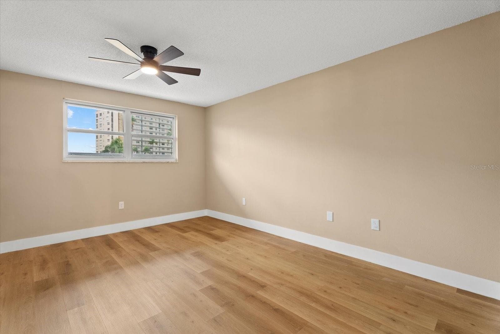 Condominium at 5925 SHORE BLVD S #105, GULFPORT, photo 9 of 27