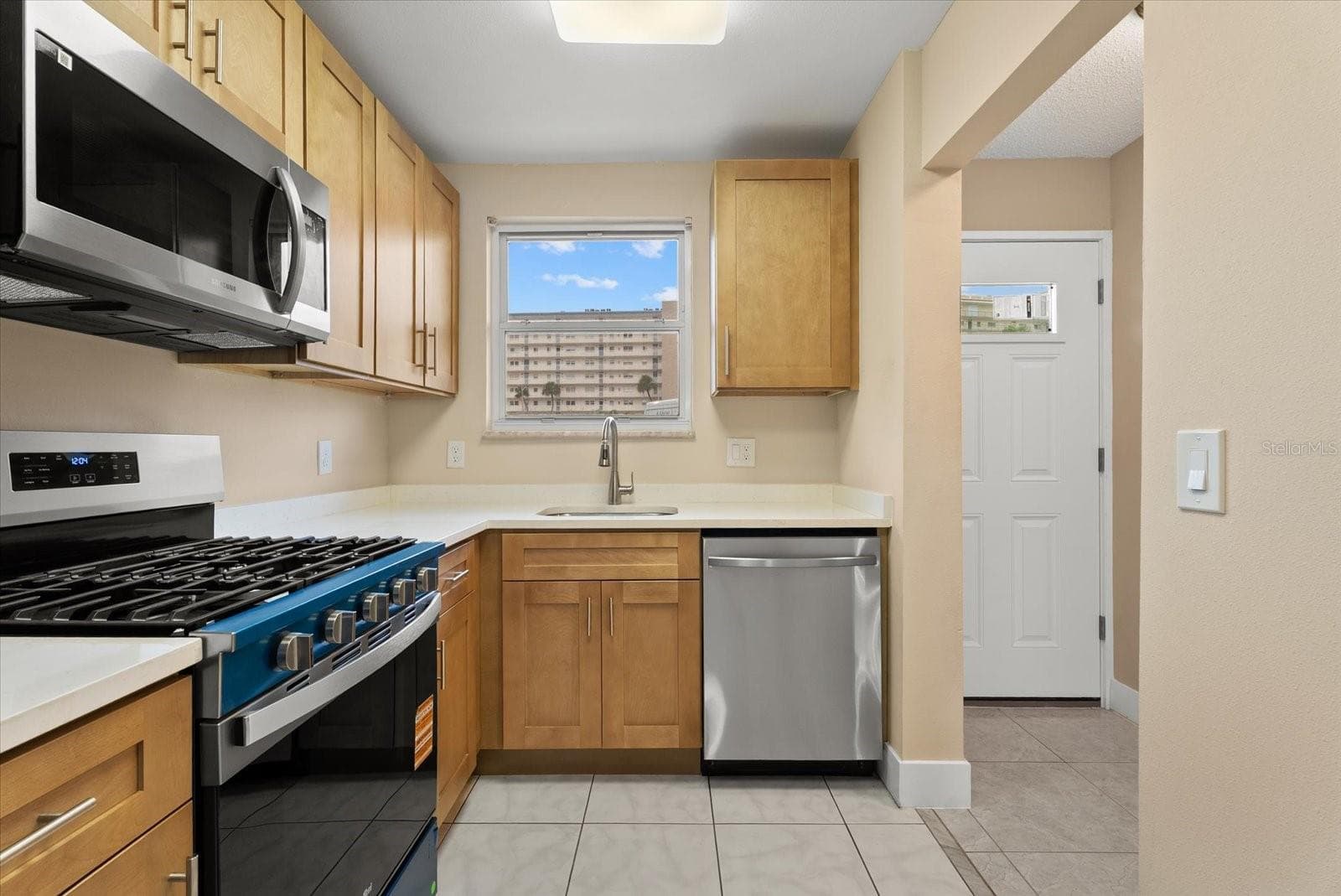 Condominium at 5925 SHORE BLVD S #105, GULFPORT, photo 20 of 27