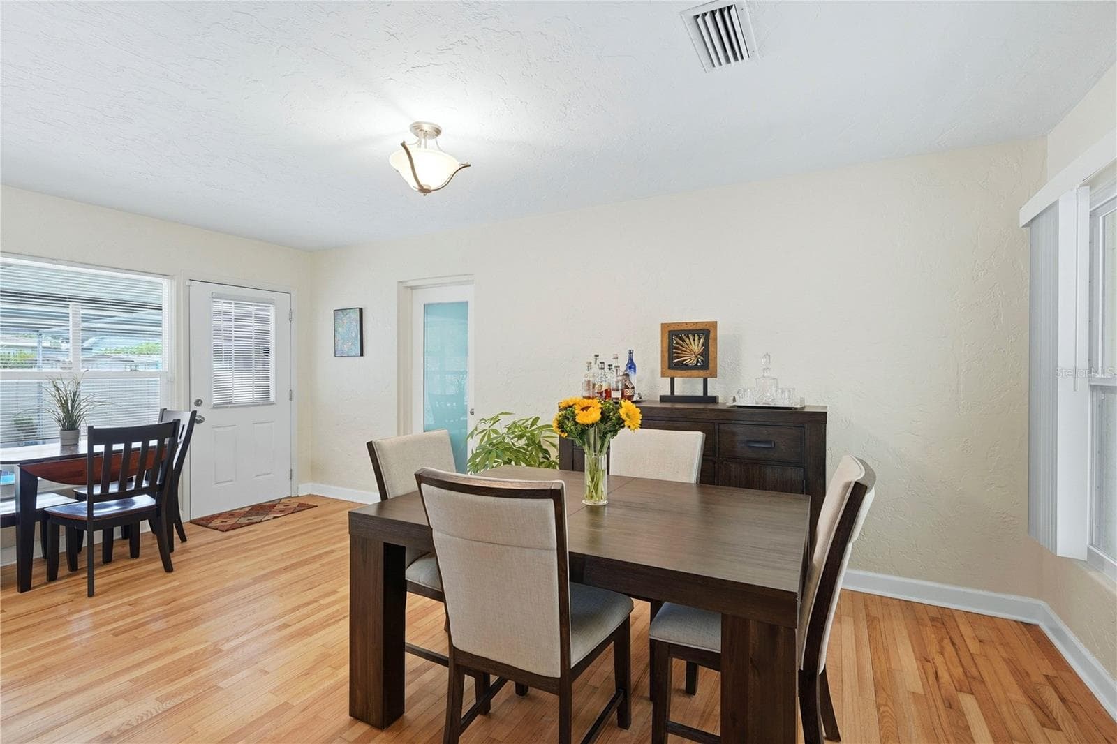 Single Family Residence at 4567 25TH AVE N, ST PETERSBURG, photo 11 of 37