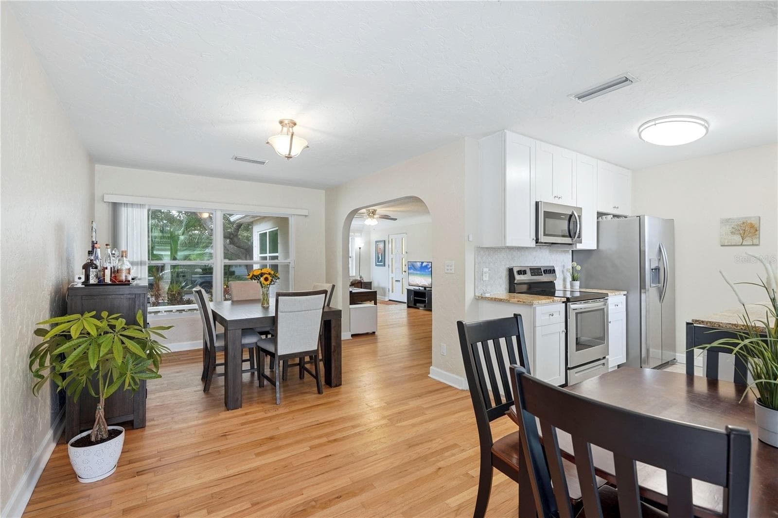 Single Family Residence at 4567 25TH AVE N, ST PETERSBURG, photo 15 of 37