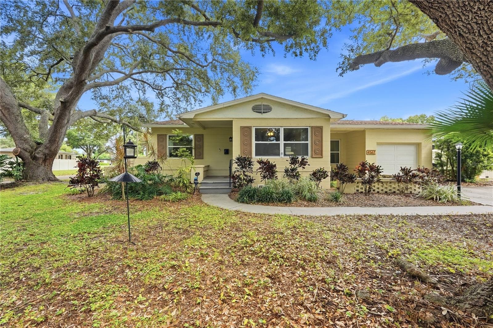 Single Family Residence at 4567 25TH AVE N, ST PETERSBURG, photo 37 of 37