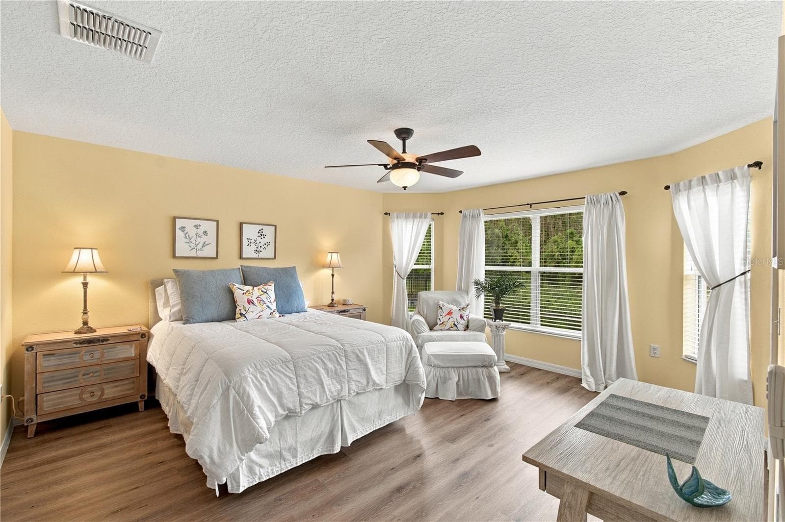 Single Family Residence at 516 GRAND CANAL DR, POINCIANA, photo 8 of 54
