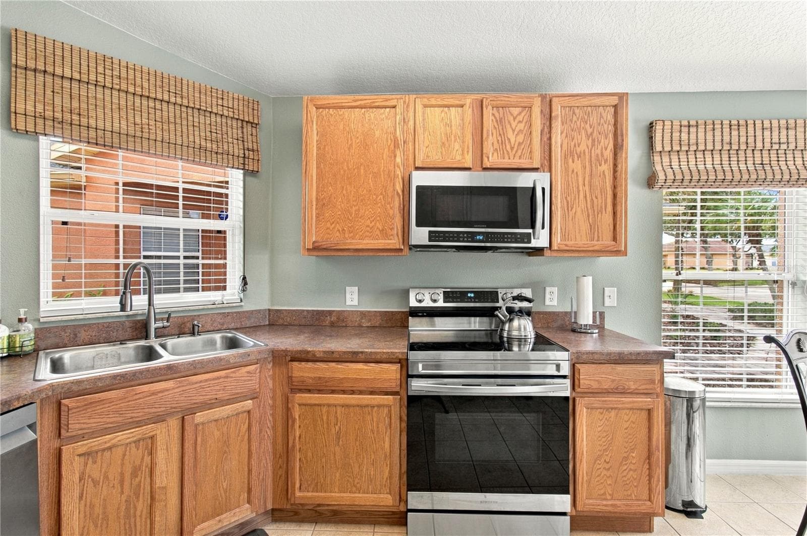 Single Family Residence at 516 GRAND CANAL DR, POINCIANA, photo 15 of 54