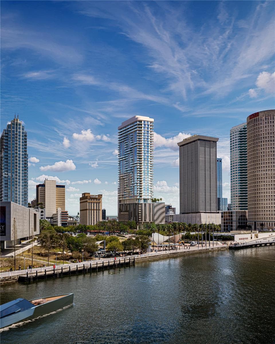 Condominium at 520 N TAMPA ST #4202, TAMPA, photo 16 of 19