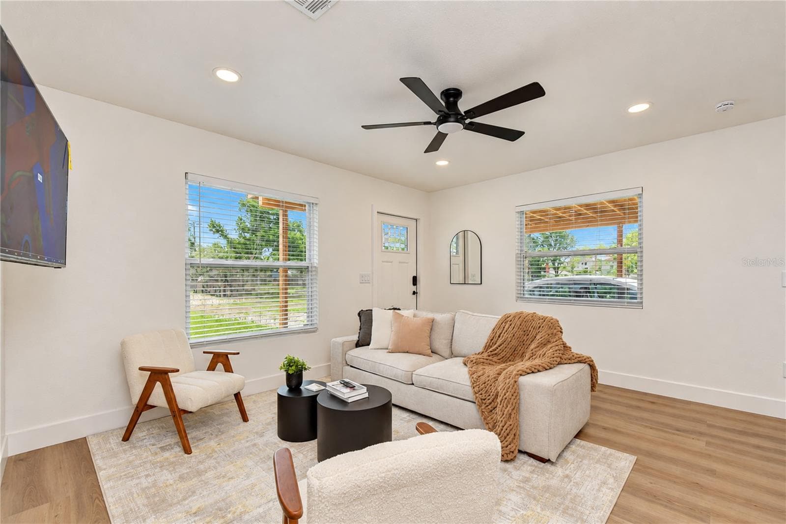 Single Family Residence at 4000 W WALLACE AVE, TAMPA, photo 13 of 54