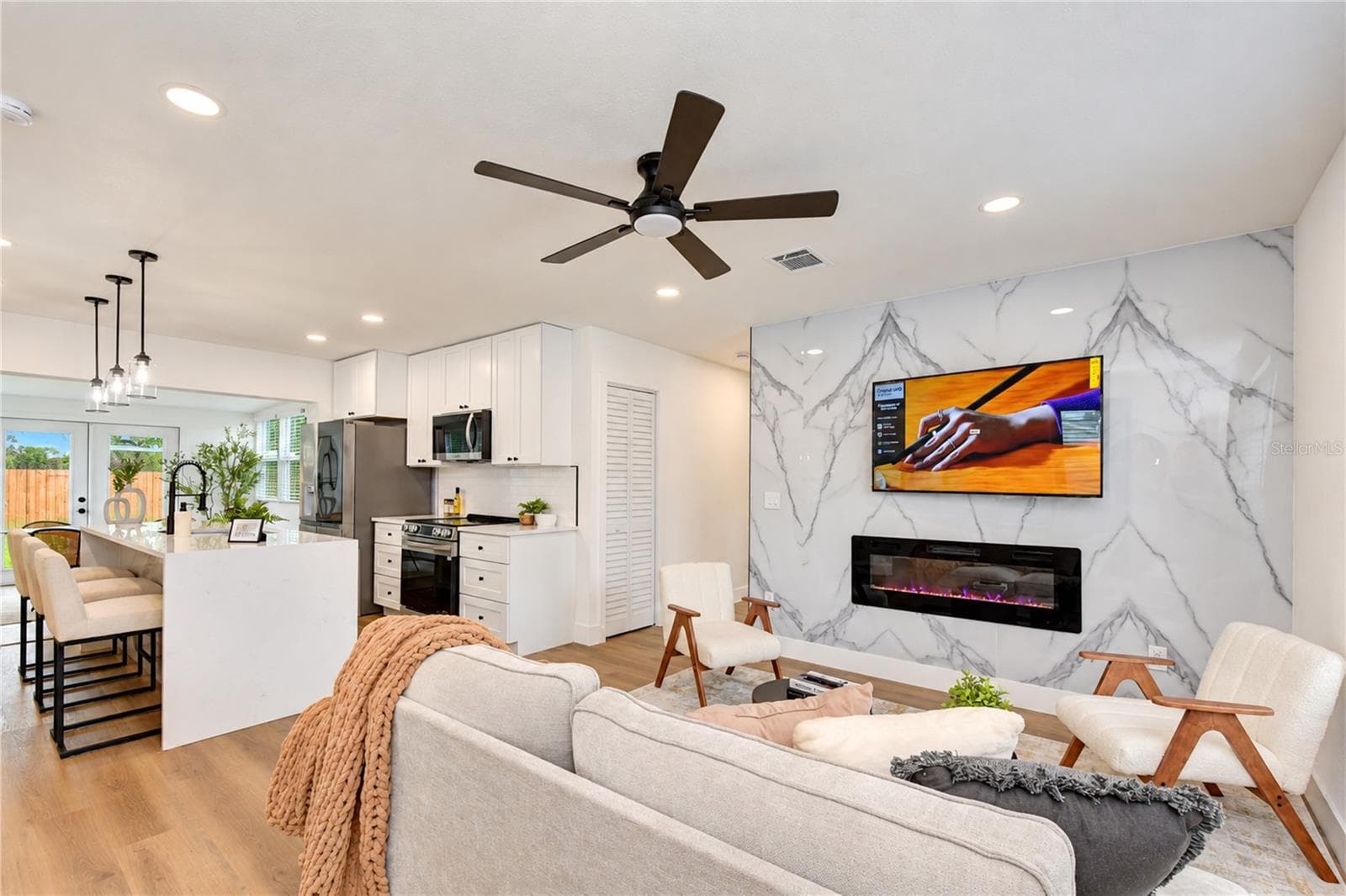 Single Family Residence at 4000 W WALLACE AVE, TAMPA, photo 18 of 54