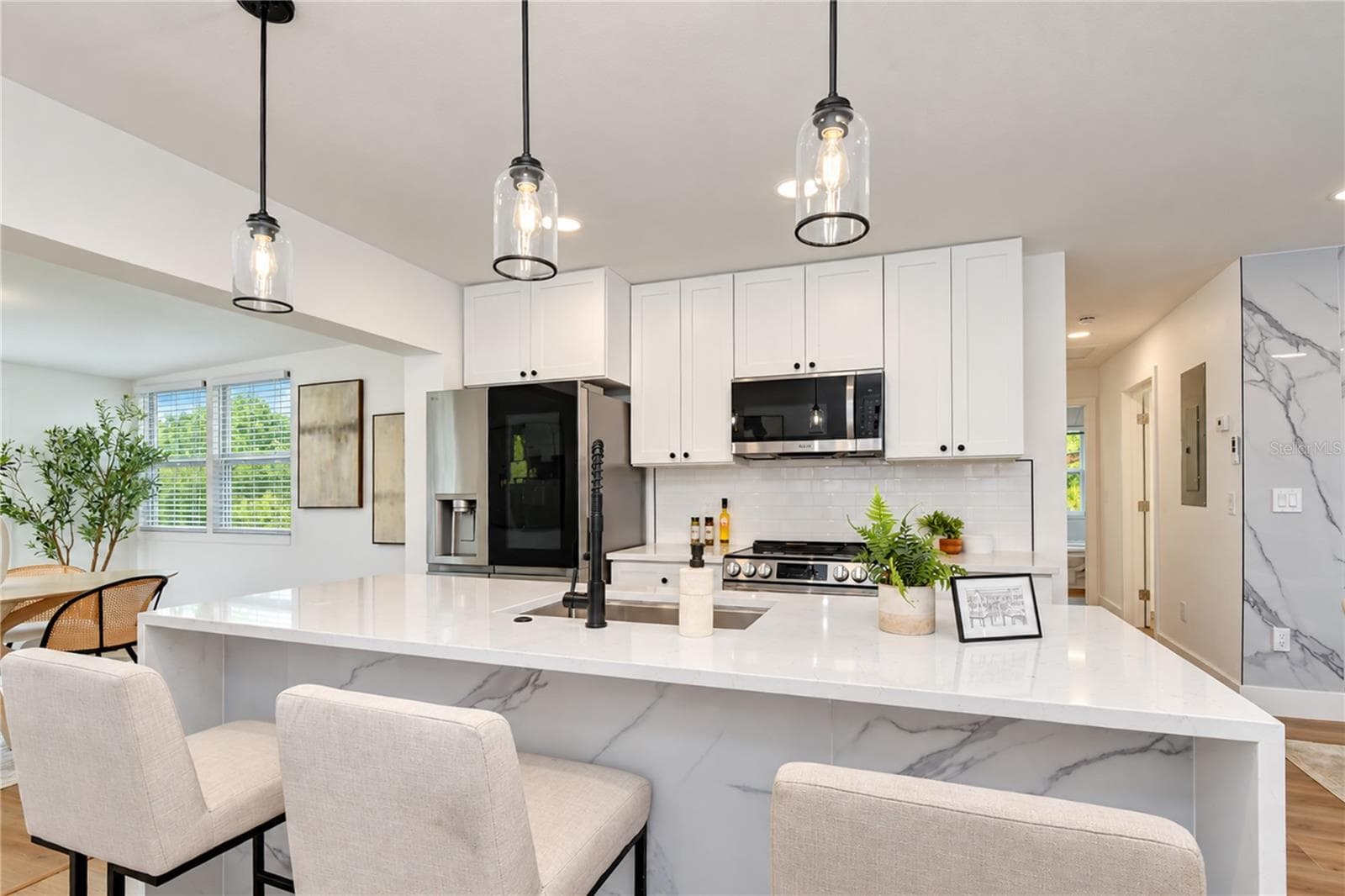 Single Family Residence at 4000 W WALLACE AVE, TAMPA, photo 19 of 54
