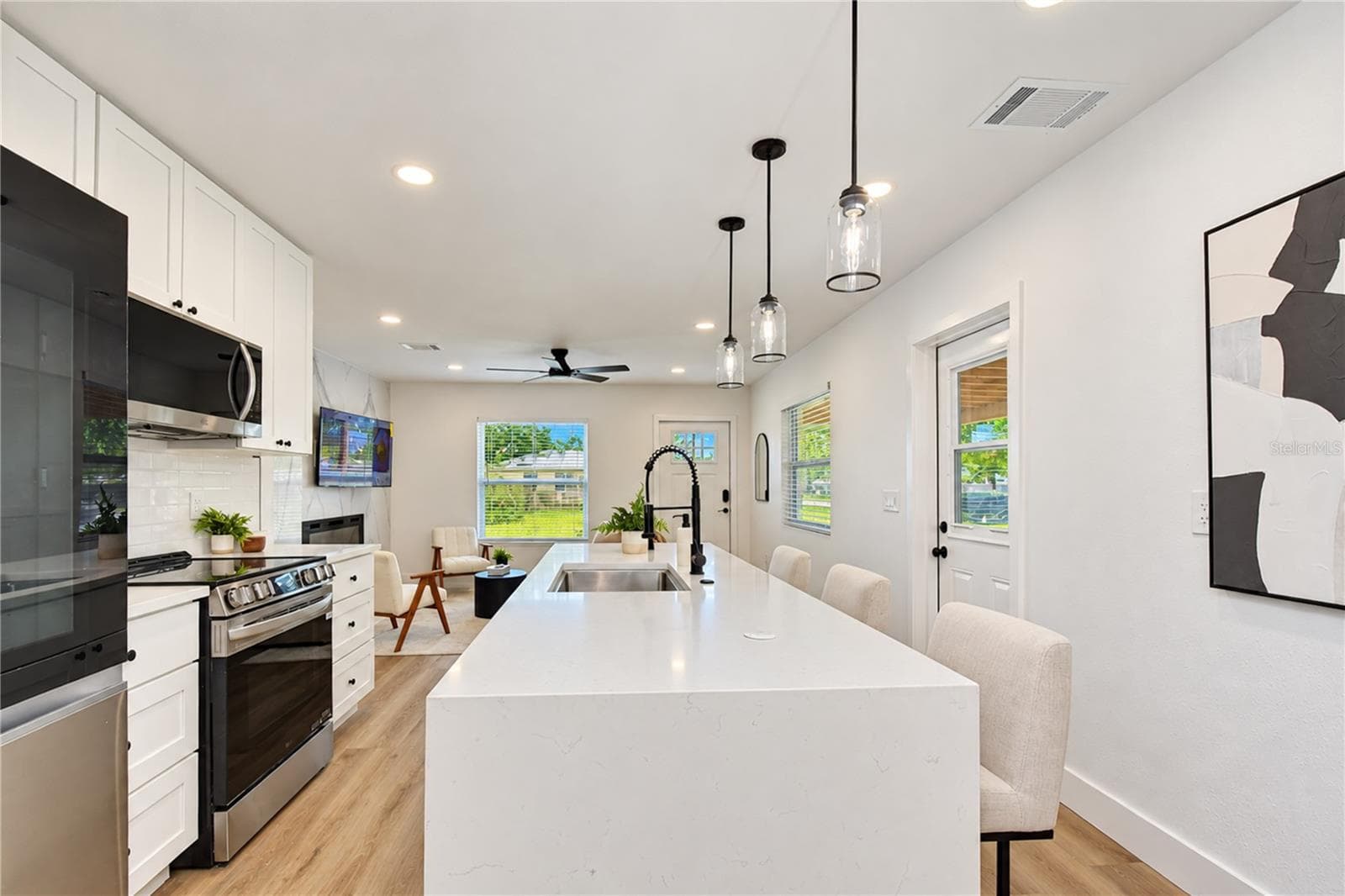 Single Family Residence at 4000 W WALLACE AVE, TAMPA, photo 20 of 54