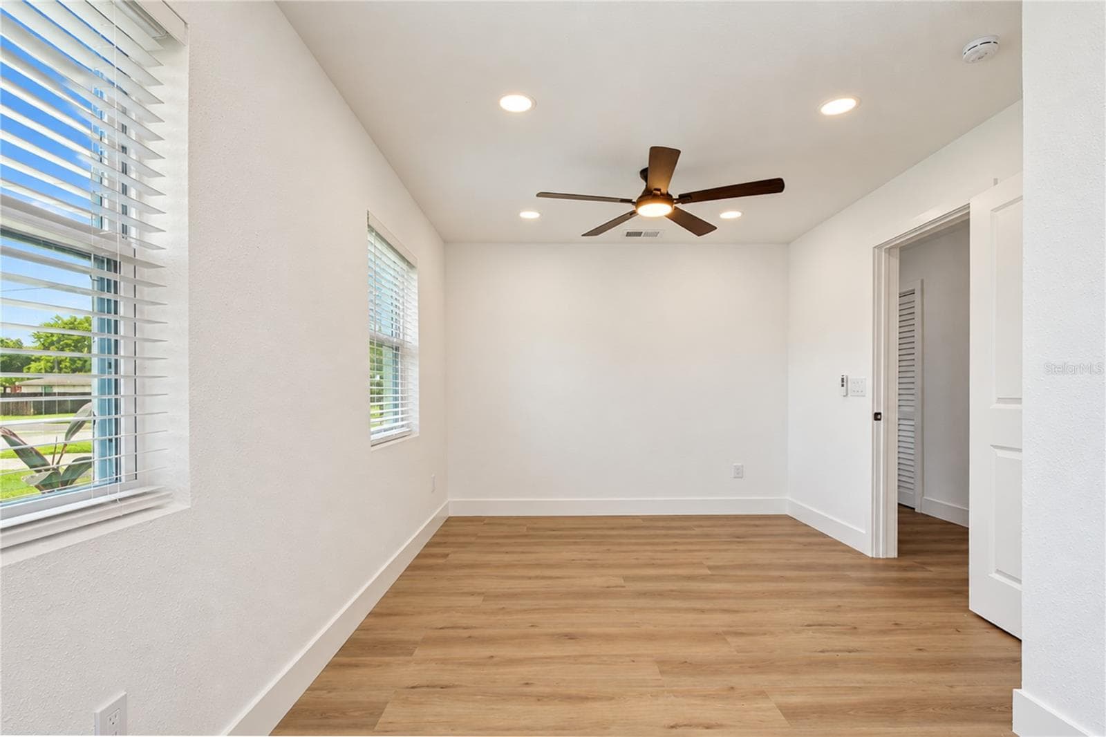 Single Family Residence at 4000 W WALLACE AVE, TAMPA, photo 31 of 54