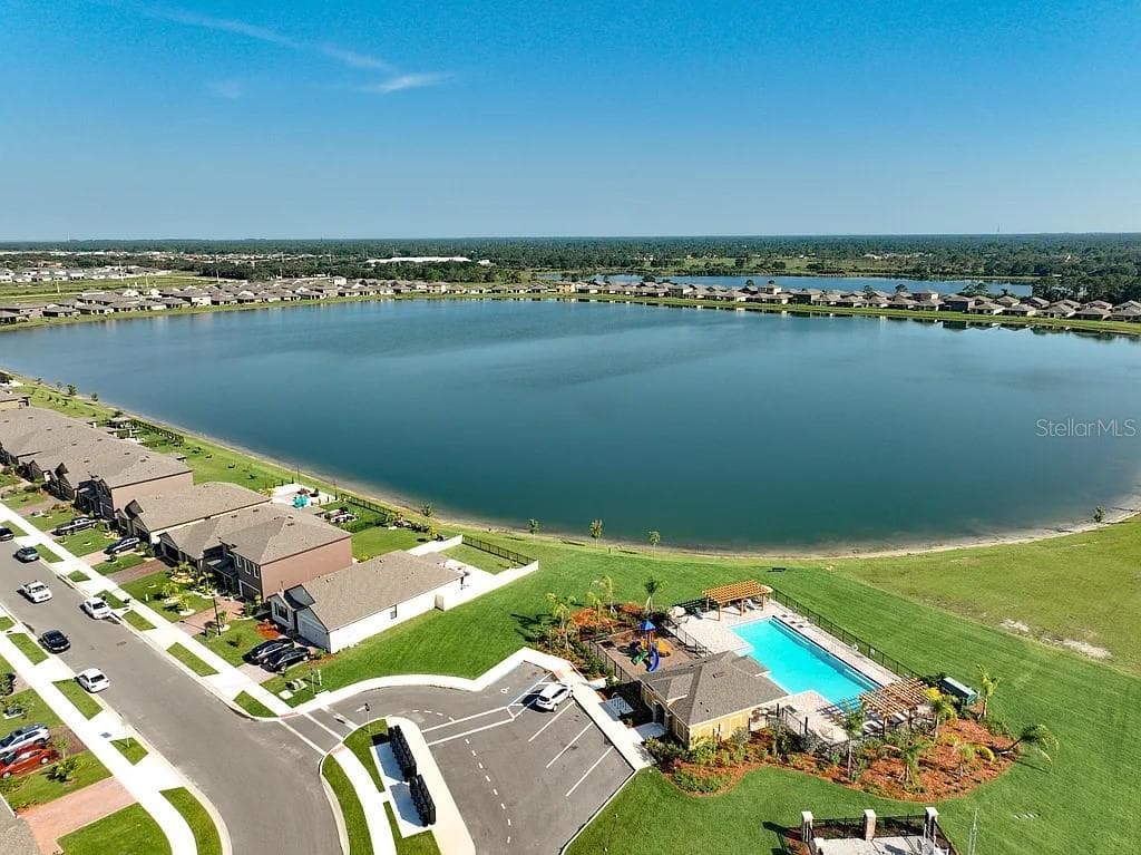 Single Family Residence at 3700 SE FOGGY MIST RD, PALM BAY, photo 5 of 42