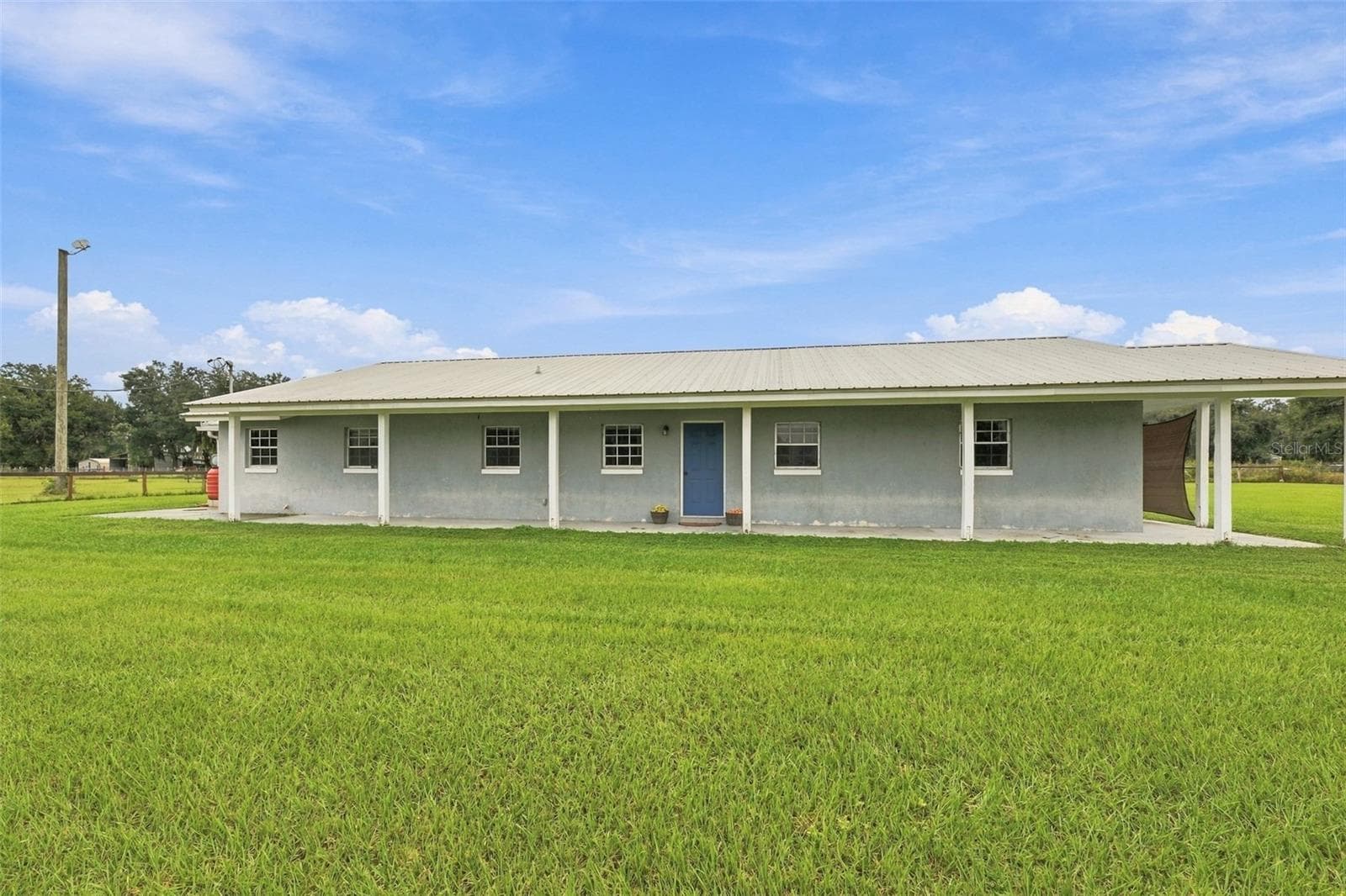 Single Family Residence at 9124 CAREY RD, LITHIA, photo 3 of 60
