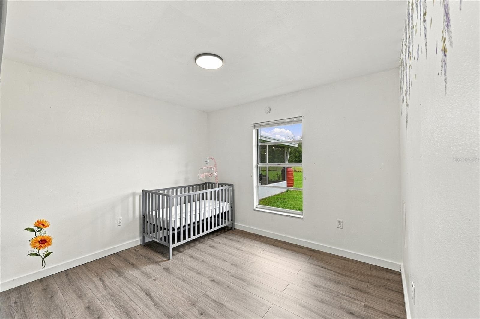 Single Family Residence at 9124 CAREY RD, LITHIA, photo 19 of 60