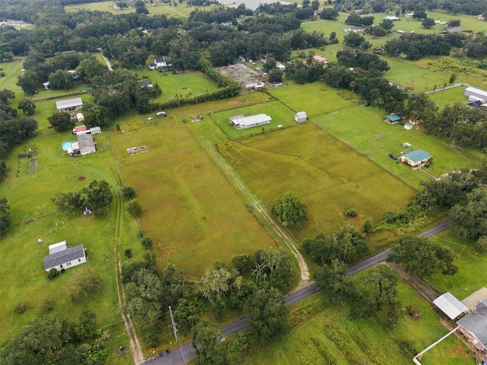 Single Family Residence at 9124 CAREY RD, LITHIA, photo 51 of 60