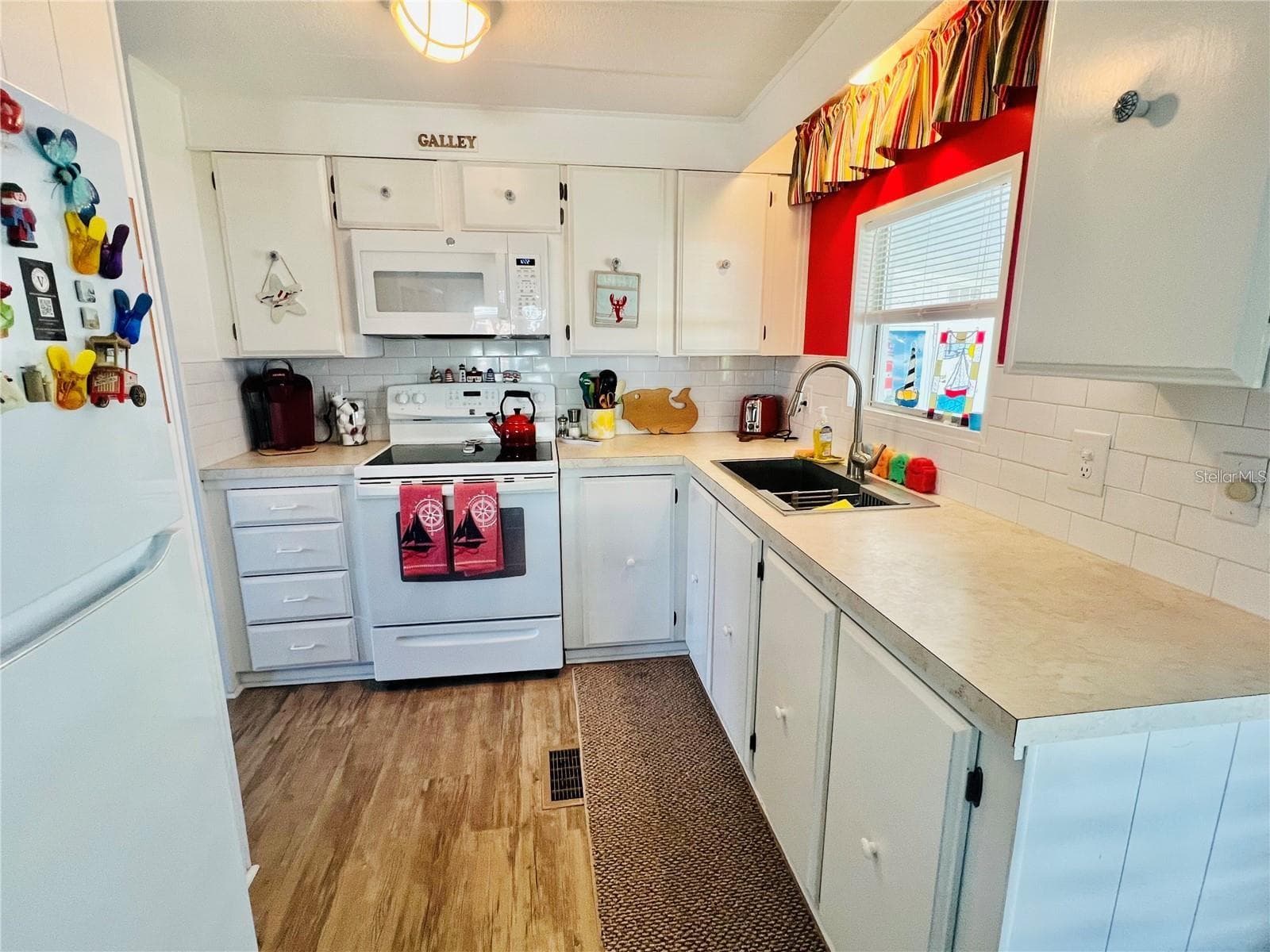 Mobile Home at 2270 PALAZZA DR #72, SARASOTA, photo 16 of 38