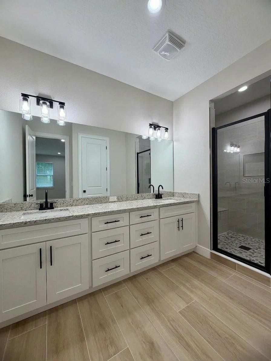 Single Family Residence at 13899 SE 53RD TER, SUMMERFIELD, photo 16 of 21
