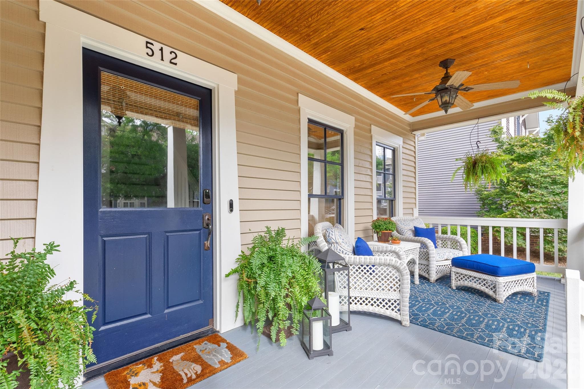 Single Family Residence at 512 Olmsted Park Place, Charlotte, photo 3 of 48