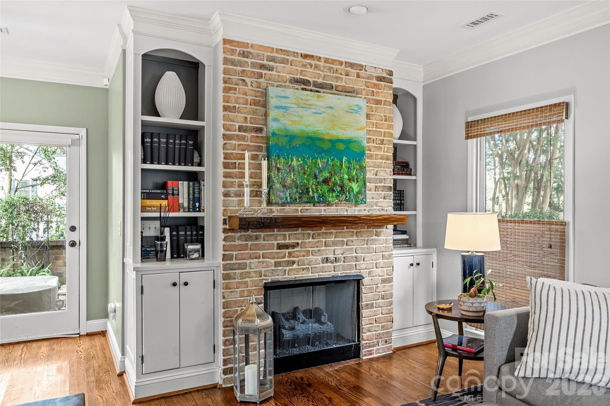 Single Family Residence at 512 Olmsted Park Place, Charlotte, photo 7 of 48