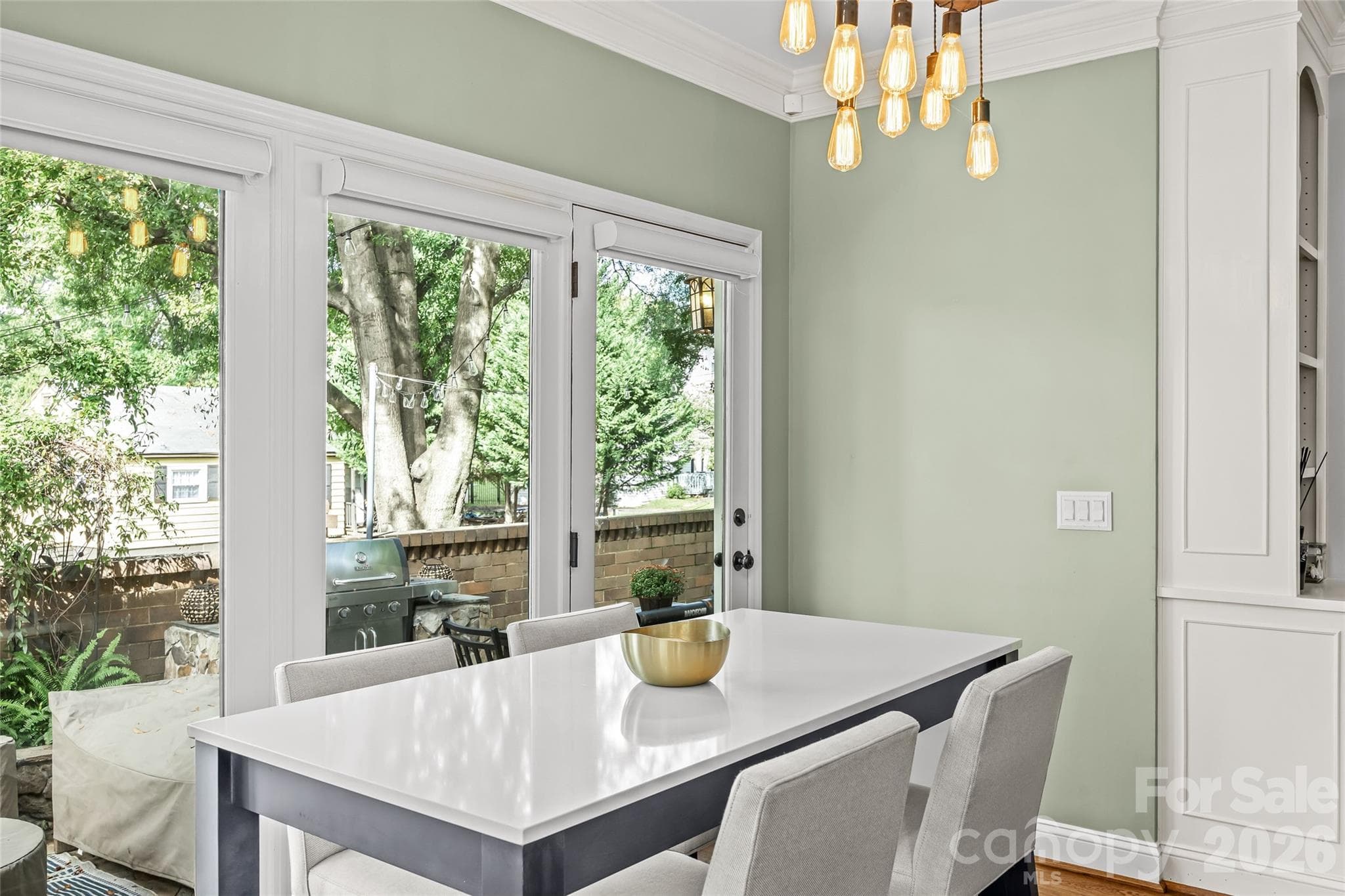Single Family Residence at 512 Olmsted Park Place, Charlotte, photo 10 of 48