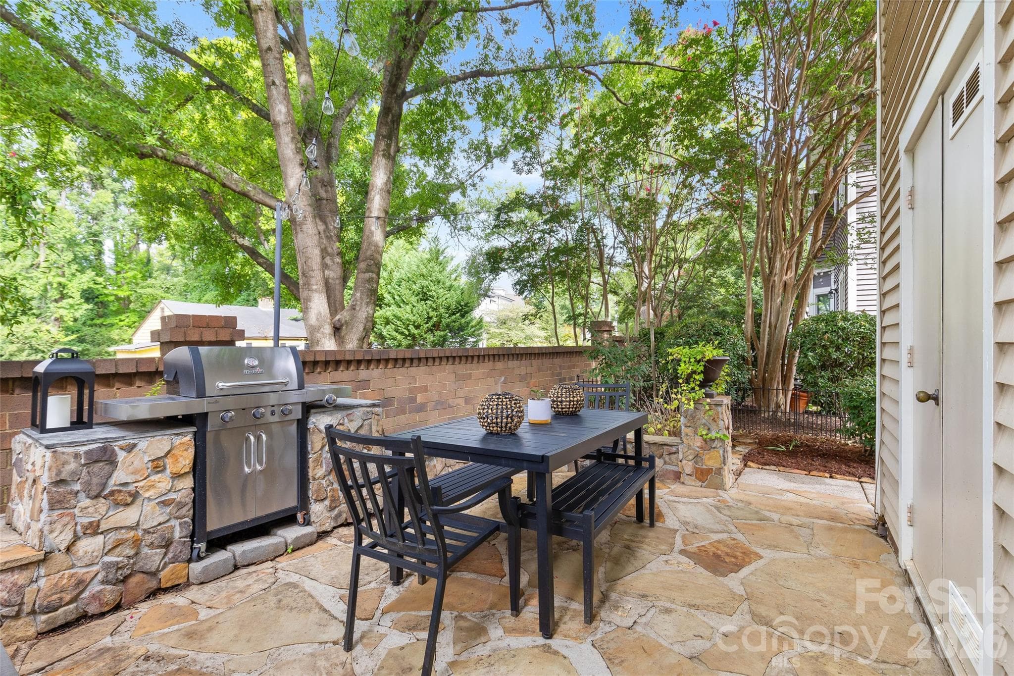 Single Family Residence at 512 Olmsted Park Place, Charlotte, photo 36 of 48
