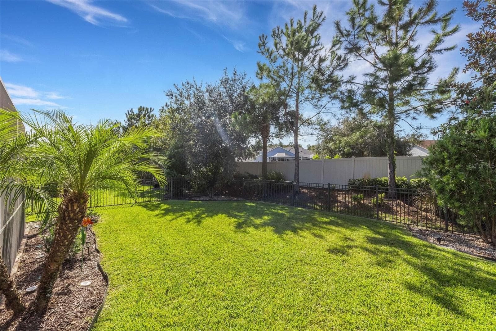 Single Family Residence at 8413 ALBERATA VISTA DR, TAMPA, photo 113 of 163