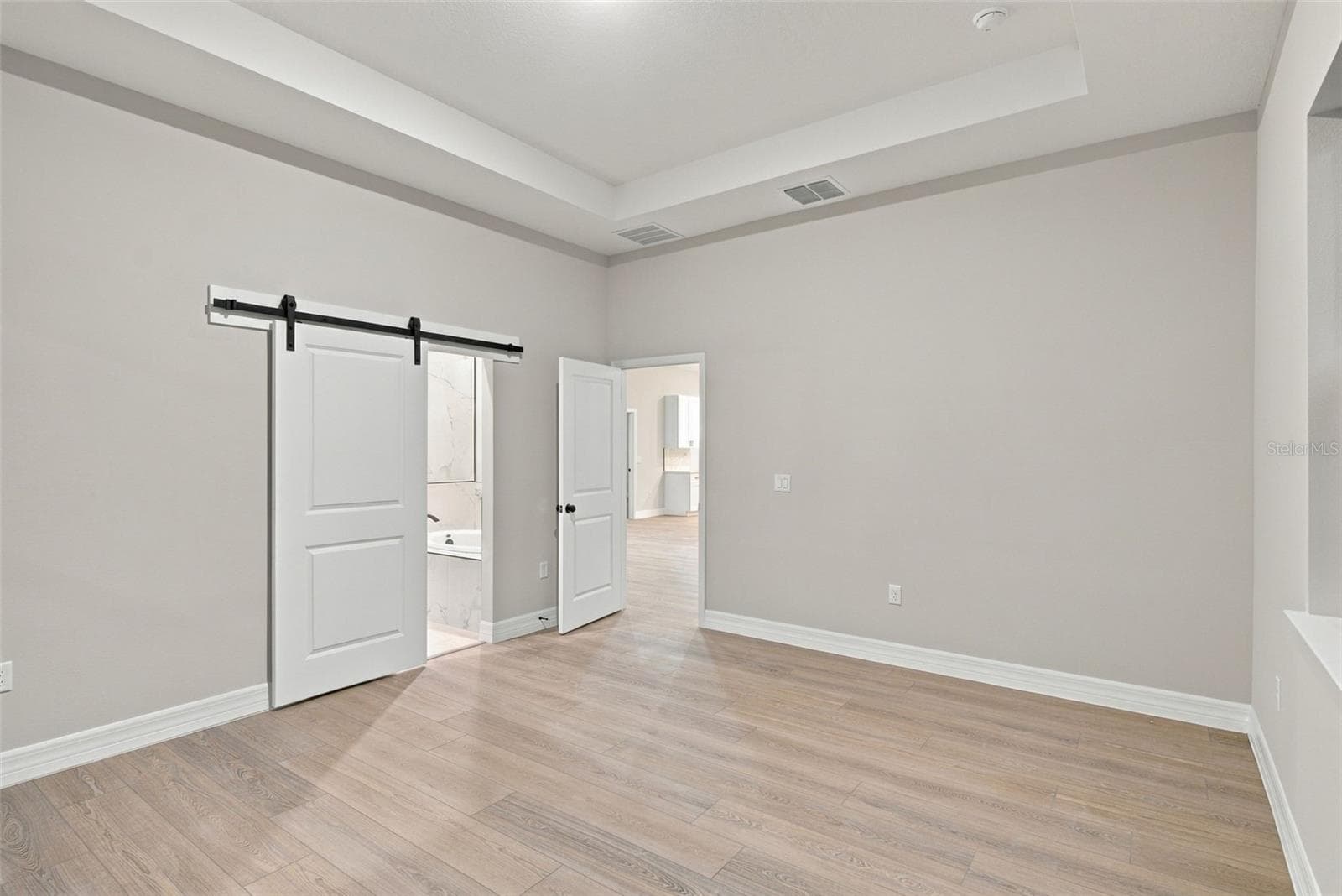 Single Family Residence at 42435 ROYAL TRAILS RD, EUSTIS, photo 11 of 34