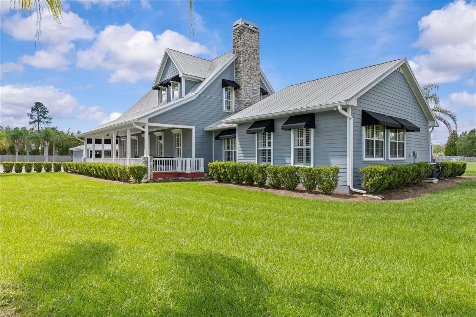Side View - 195 SPRING LAKE HWY, BROOKSVILLE