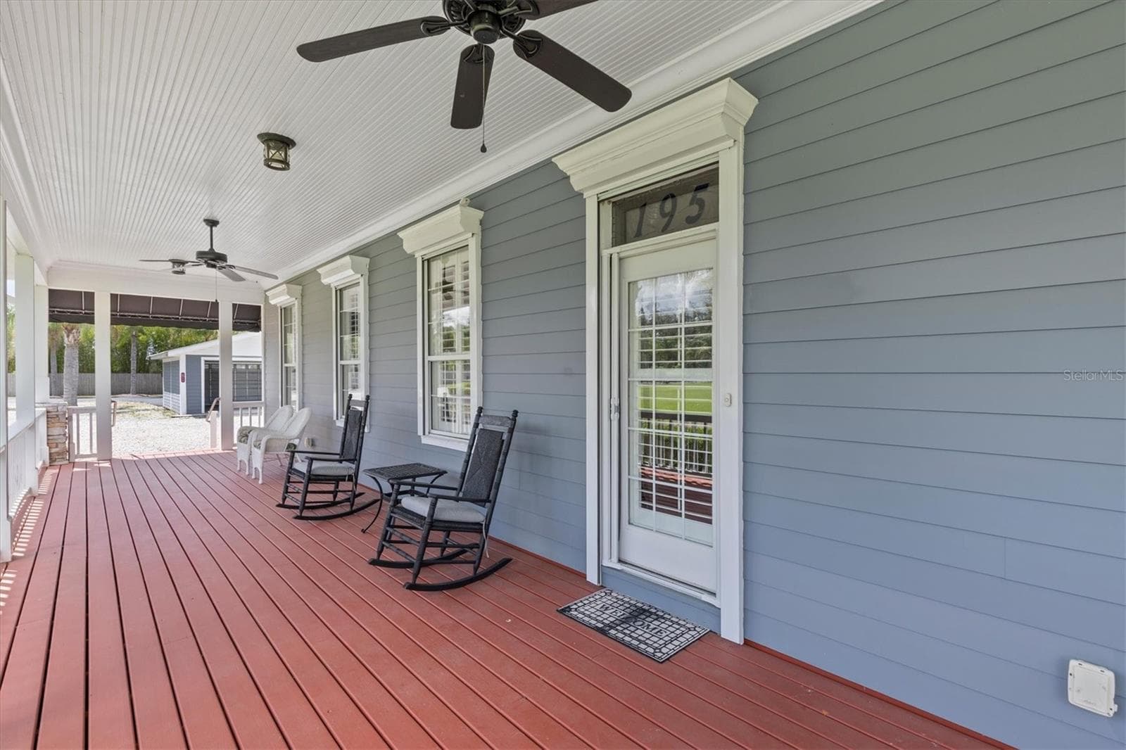 Entrance - 195 SPRING LAKE HWY, BROOKSVILLE