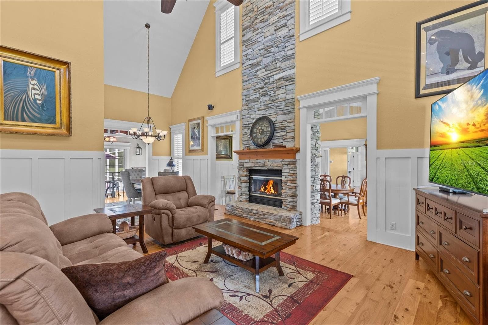 Stone Finish Fireplace - 195 SPRING LAKE HWY, BROOKSVILLE