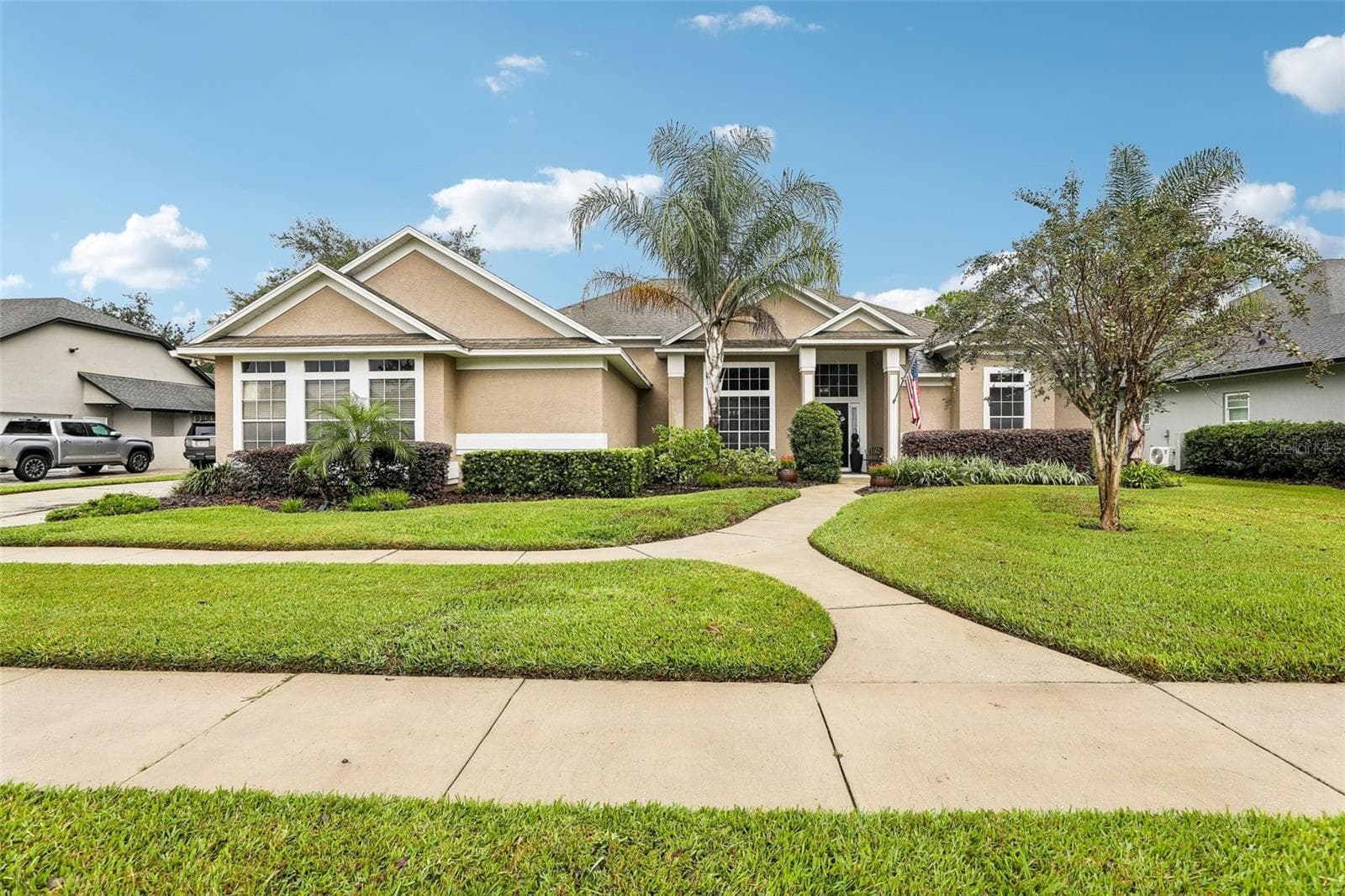 Beautiful Glen Eagle Estate - 1522 EAGLE NEST CIR, WINTER SPRINGS