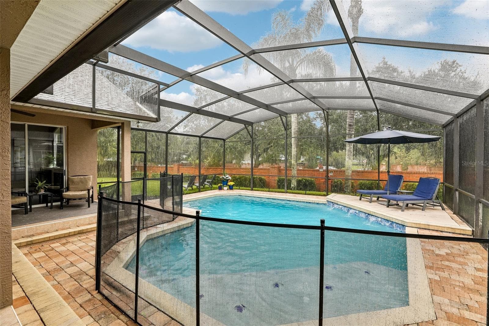 Pool with Water Feature - 1522 EAGLE NEST CIR, WINTER SPRINGS