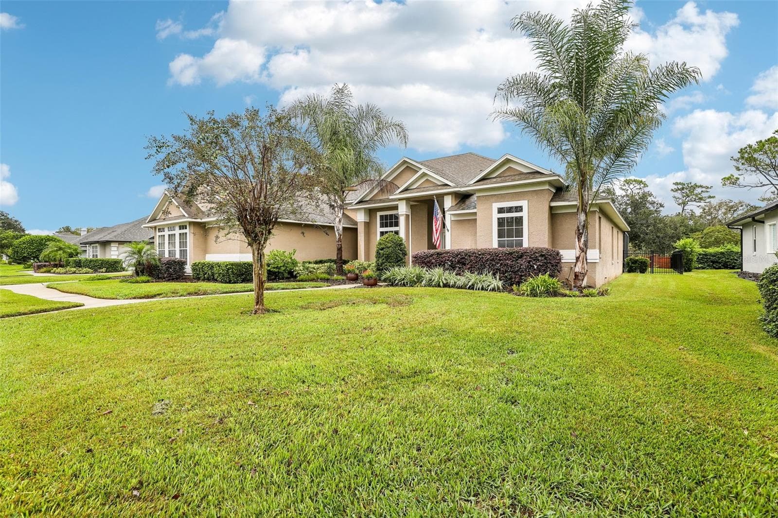 This Estate Home Won't Last - 1522 EAGLE NEST CIR, WINTER SPRINGS