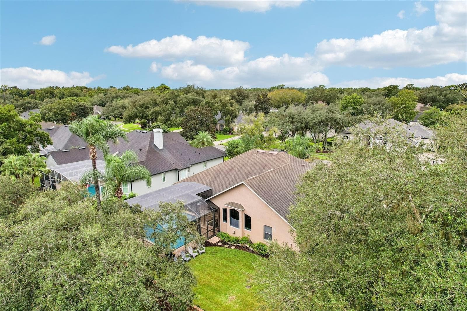 Lots of side yard! - 1522 EAGLE NEST CIR, WINTER SPRINGS