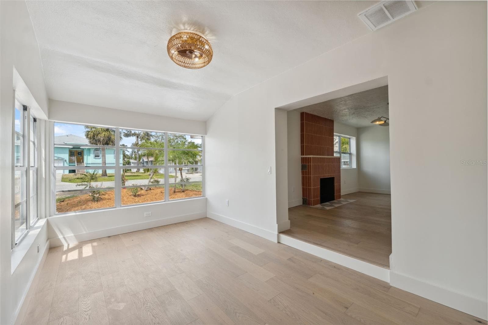 Single Family Residence at 108 5TH ST, BELLEAIR BEACH, photo 14 of 54