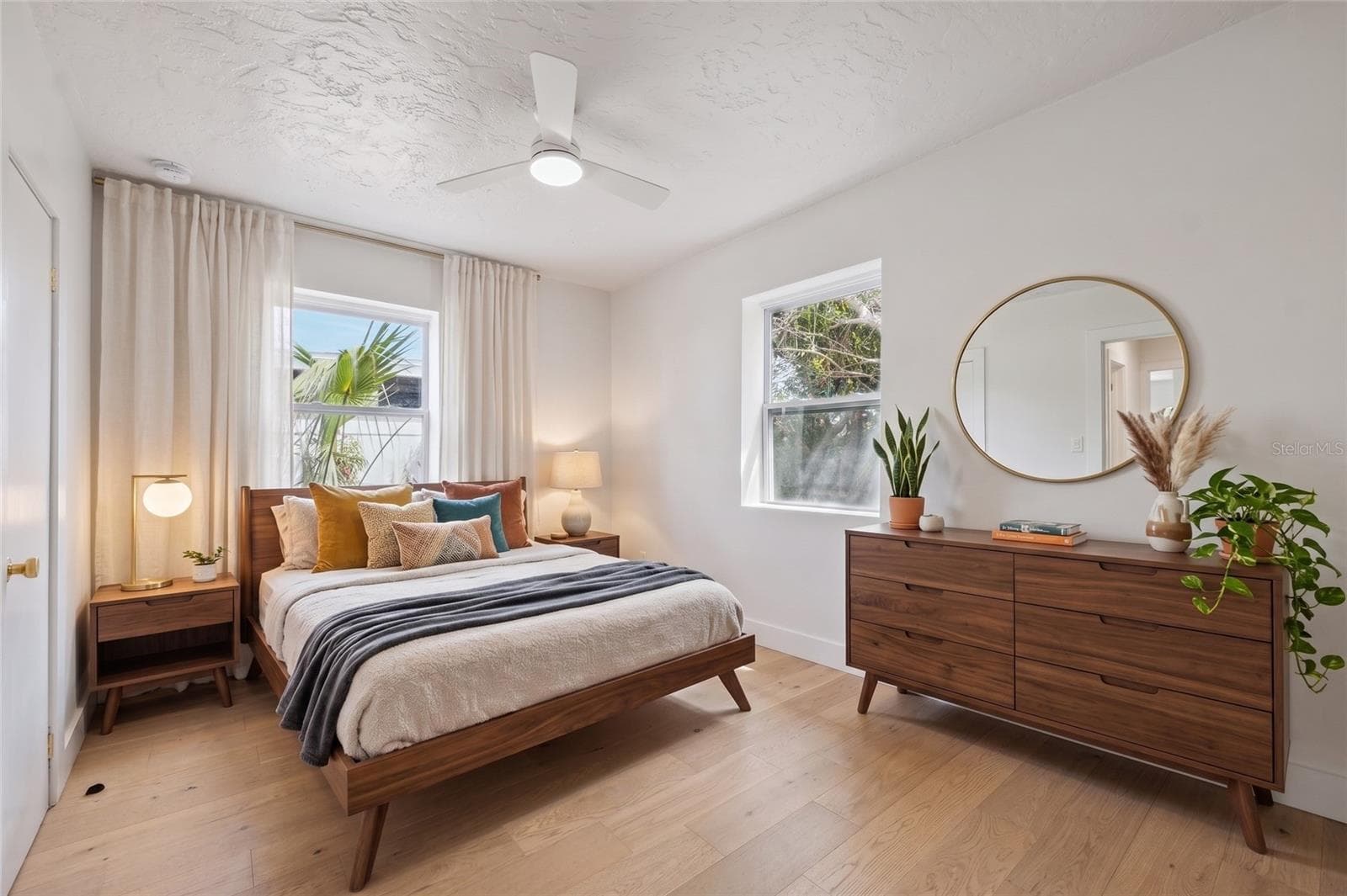 bedroom 2 - 108 5TH ST, BELLEAIR BEACH