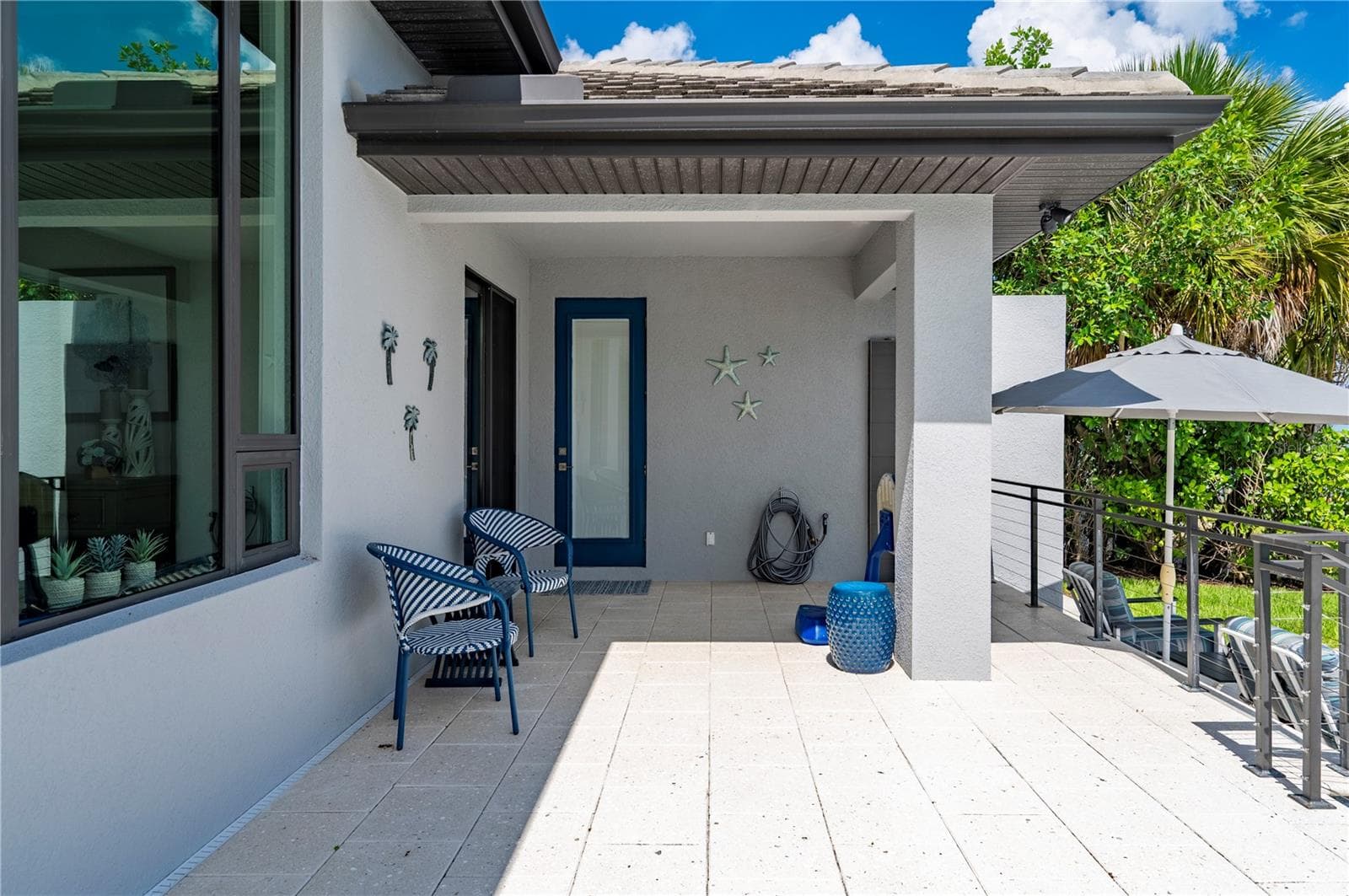 Outdoor Shower - 25462 SHORE DR, PUNTA GORDA