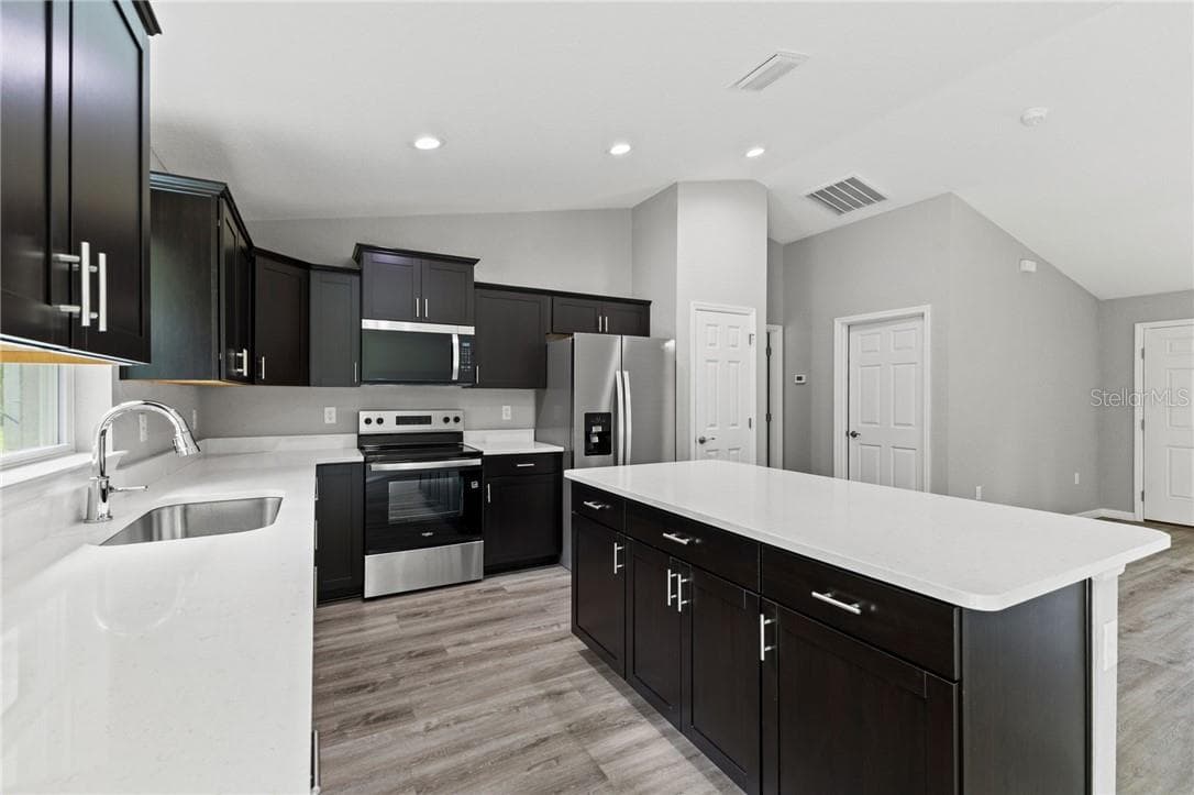 Single Family Residence at 1736 W Hall PL, CITRUSSPRINGS FL 34434, Citrus Springs, photo 3 of 21