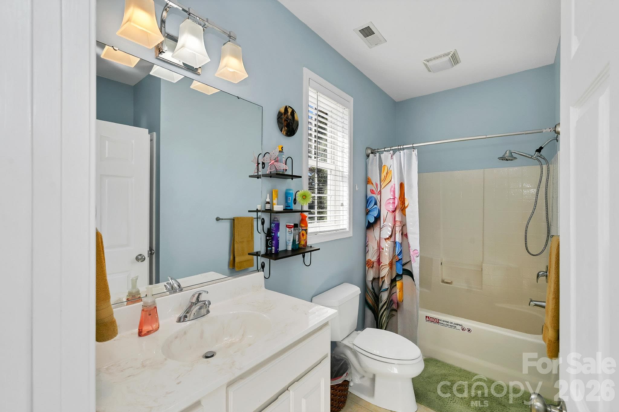 Bathroom - 230 Rivercrest Boulevard, Arden