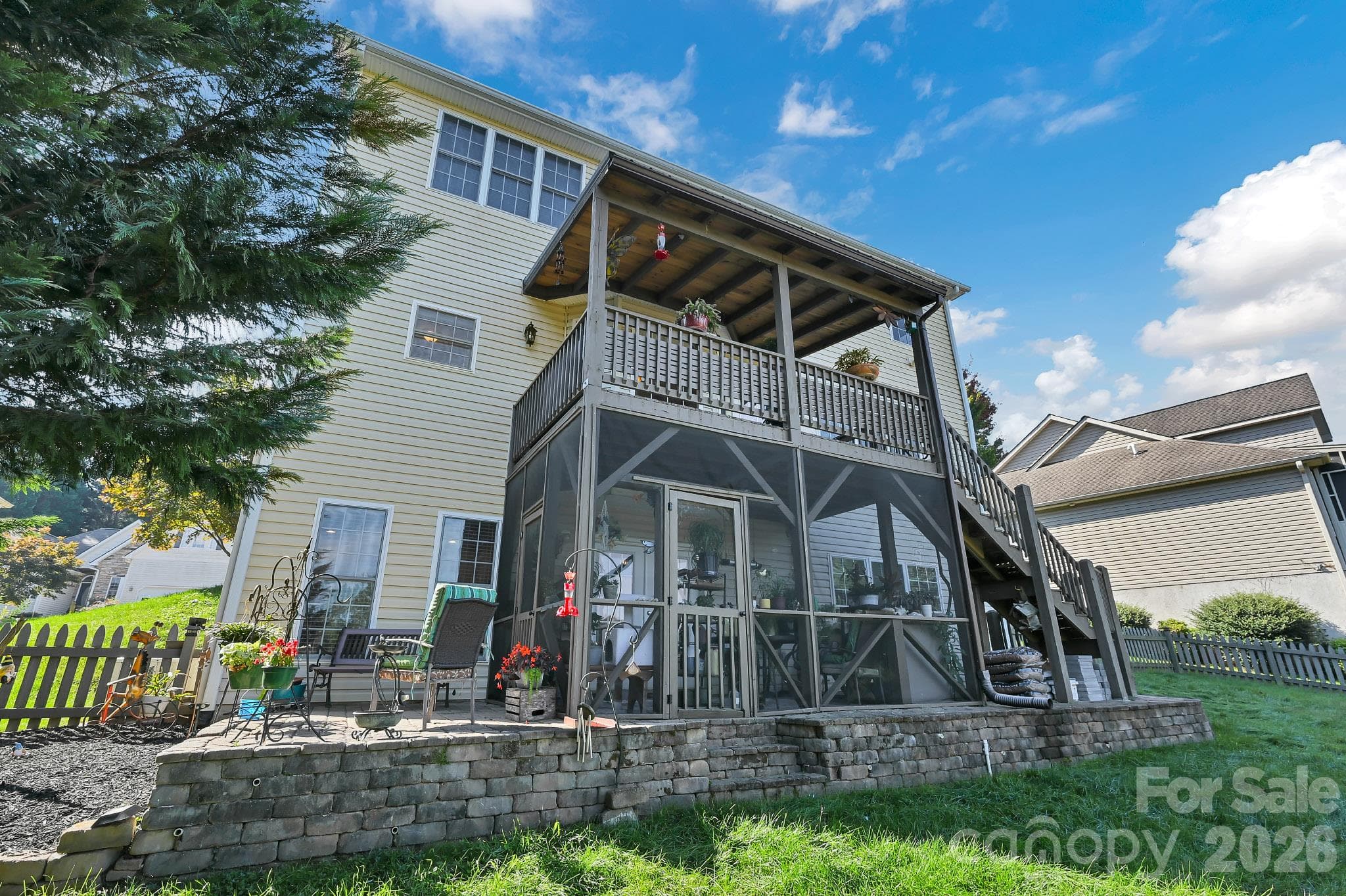 Single Family Residence at 230 Rivercrest Boulevard, Arden, photo 27 of 30