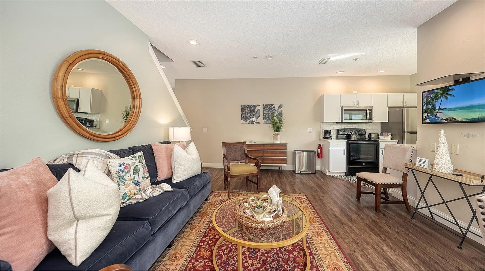 Duplex at 662 CALLE DEL OTONO, SARASOTA, photo 33 of 100