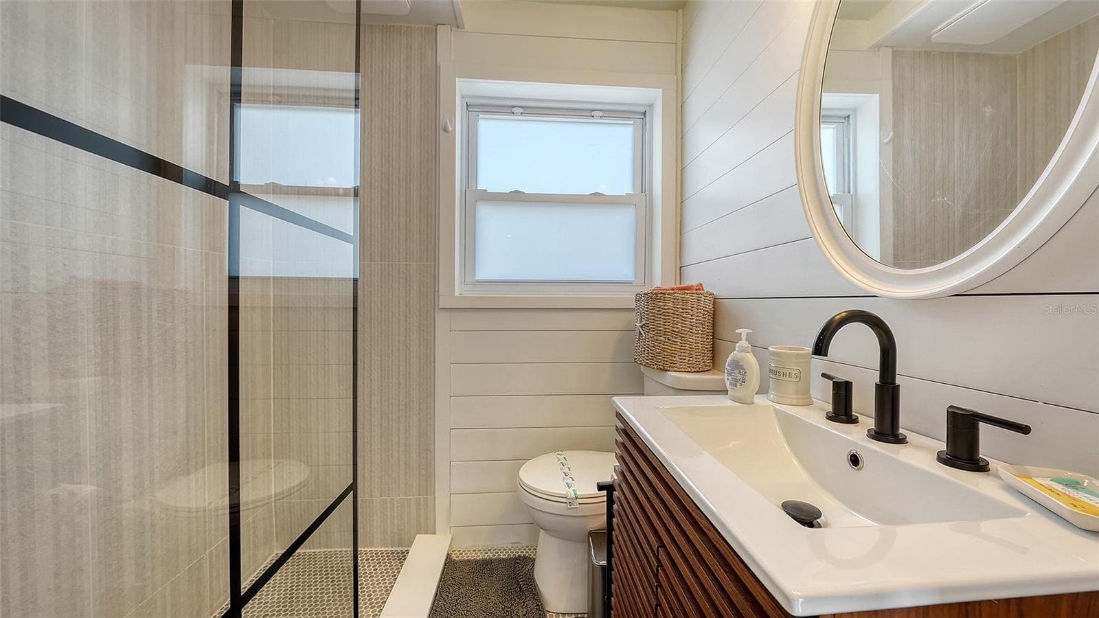 Duplex at 662 CALLE DEL OTONO, SARASOTA, photo 62 of 100