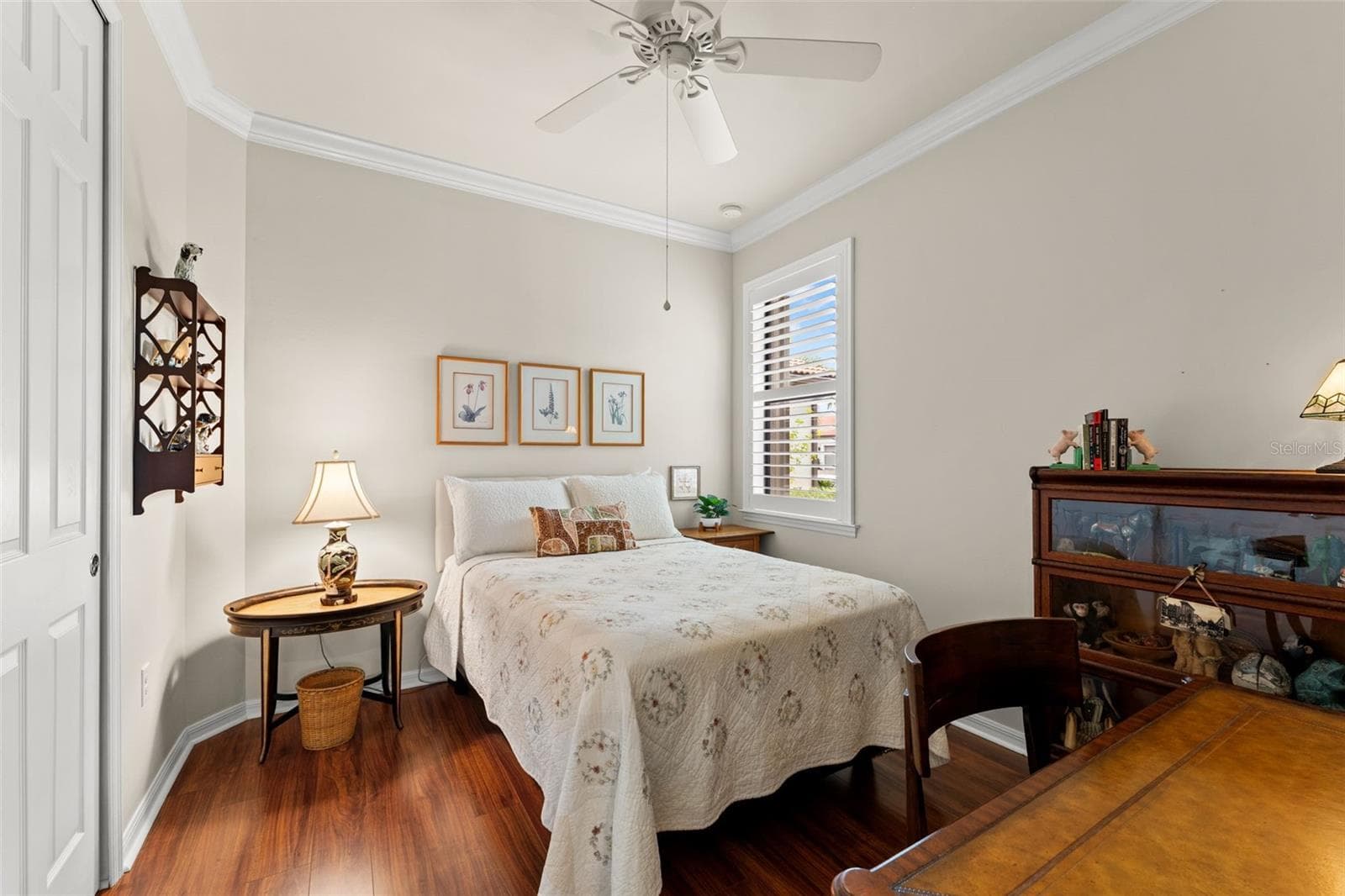 Guest bedroom - 18831 LANUVIO ST, VENICE